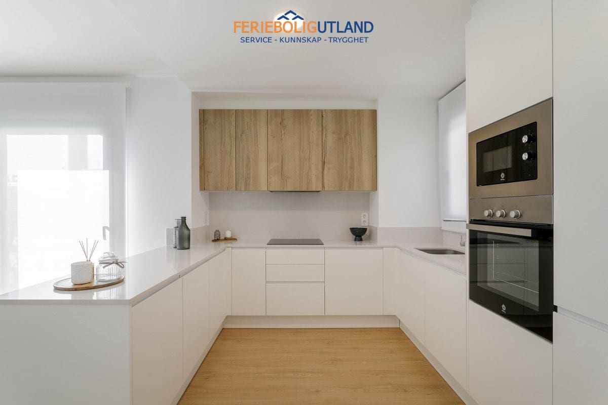 3 quarto Apartamento para venda em La Mata com piscina garagem - 540 000 € (Ref: 10001143)