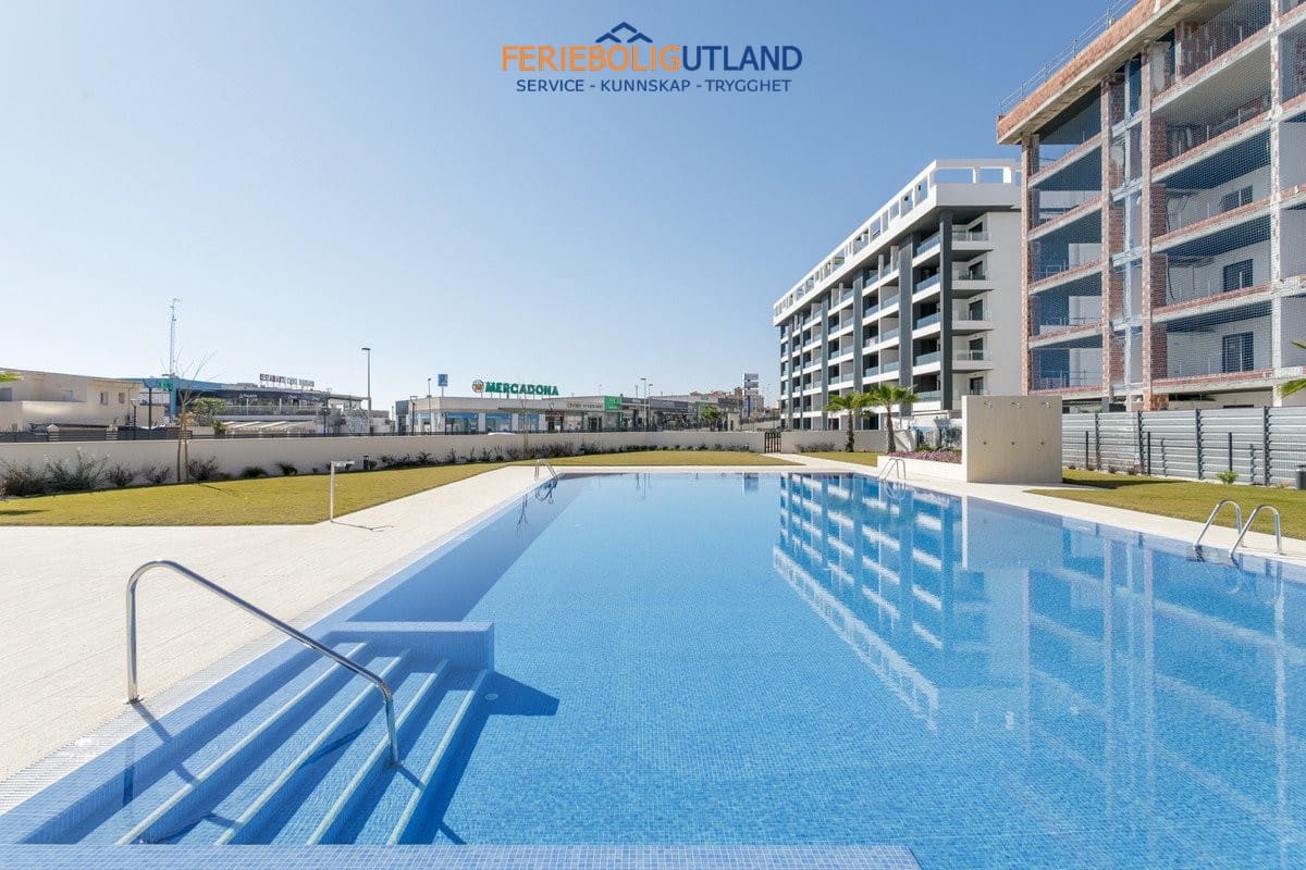 3 quarto Apartamento para venda em La Mata com piscina garagem - 540 000 € (Ref: 10001143)