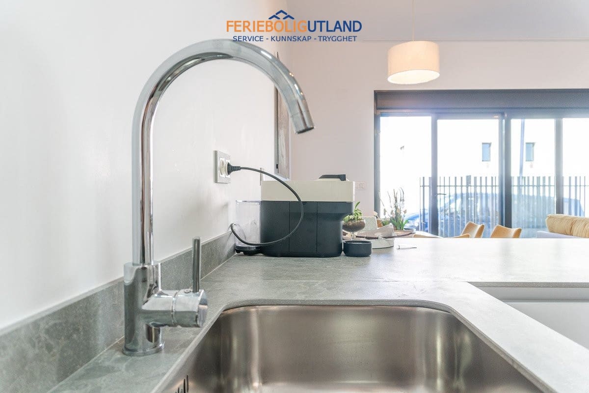 3 slaapkamer Appartement te koop in Los Altos met zwembad garage - € 330.000 (Ref: 10001147)