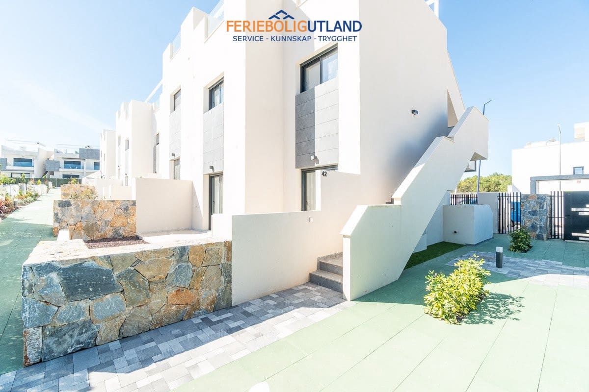 3 slaapkamer Penthouse te koop in Los Altos met zwembad - € 350.000 (Ref: 10001148)