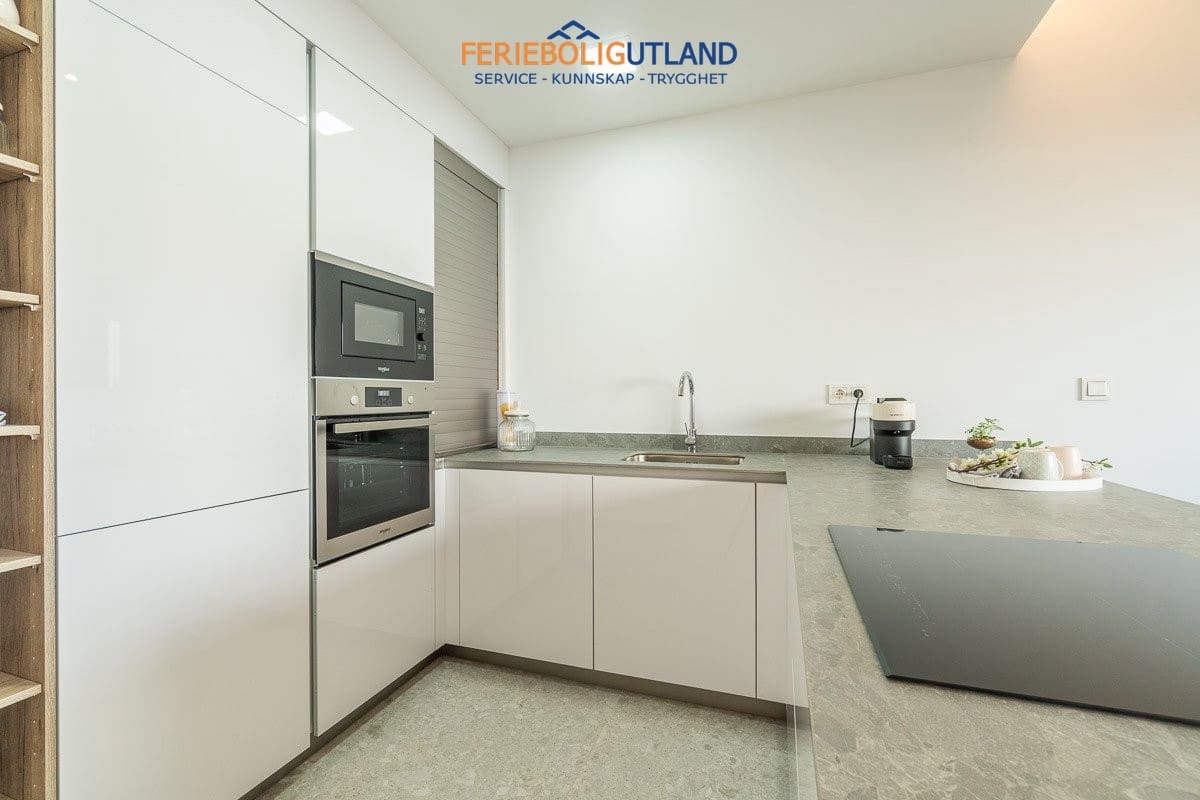 3 slaapkamer Penthouse te koop in Los Altos met zwembad - € 350.000 (Ref: 10001148)