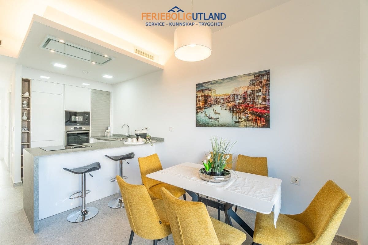 3 slaapkamer Penthouse te koop in Los Altos met zwembad - € 350.000 (Ref: 10001148)