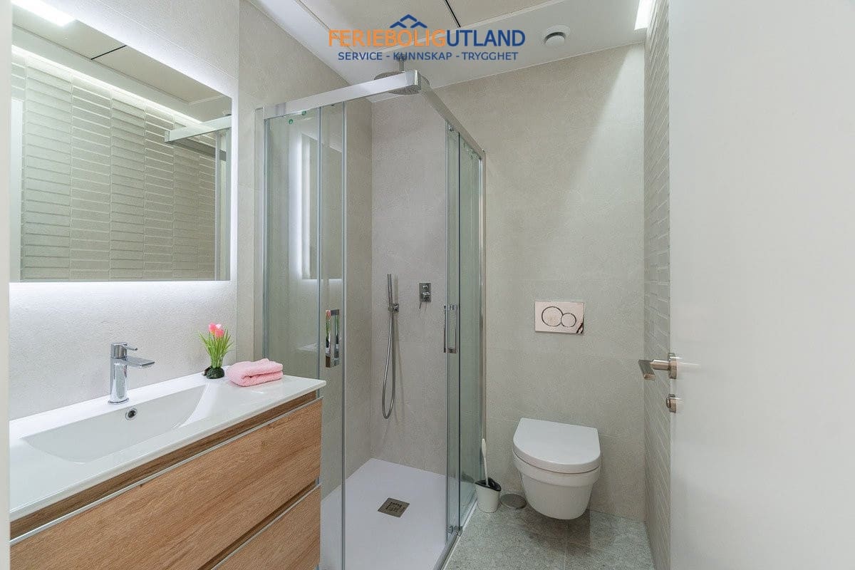 3 slaapkamer Penthouse te koop in Los Altos met zwembad - € 350.000 (Ref: 10001148)