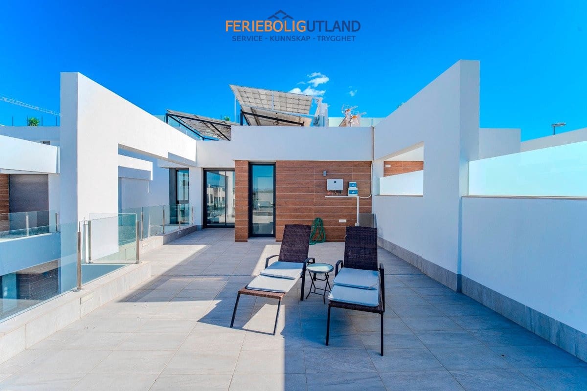 3 Zimmer Haus zu verkaufen in Benijofar mit Pool Garage - 470.000 € (Ref: 10001151)