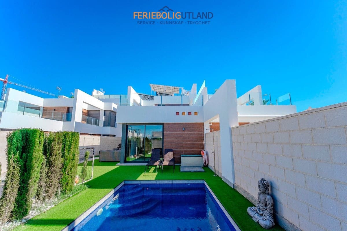 3 Zimmer Haus zu verkaufen in Benijofar mit Pool Garage - 470.000 € (Ref: 10001151)