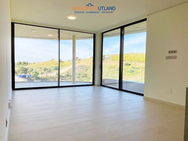 2 soveværelse Lejlighed til salg i El Higuerón, Fuengirola med swimmingpool garage - € 645.000 (Ref: 10001159)