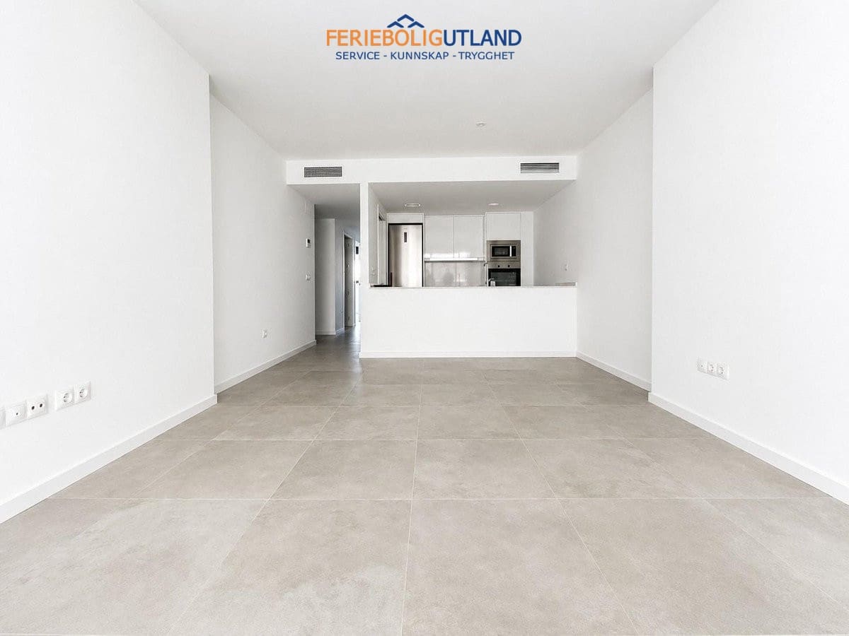 2 soveværelse Lejlighed til salg i Campoamor med swimmingpool garage - € 299.000 (Ref: 10001160)