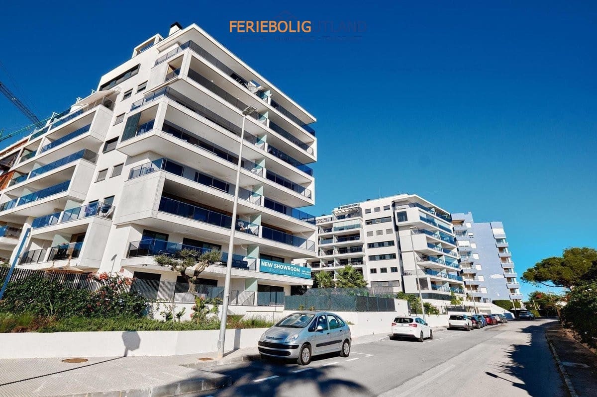 2 soveværelse Lejlighed til salg i Campoamor med swimmingpool garage - € 299.000 (Ref: 10001160)