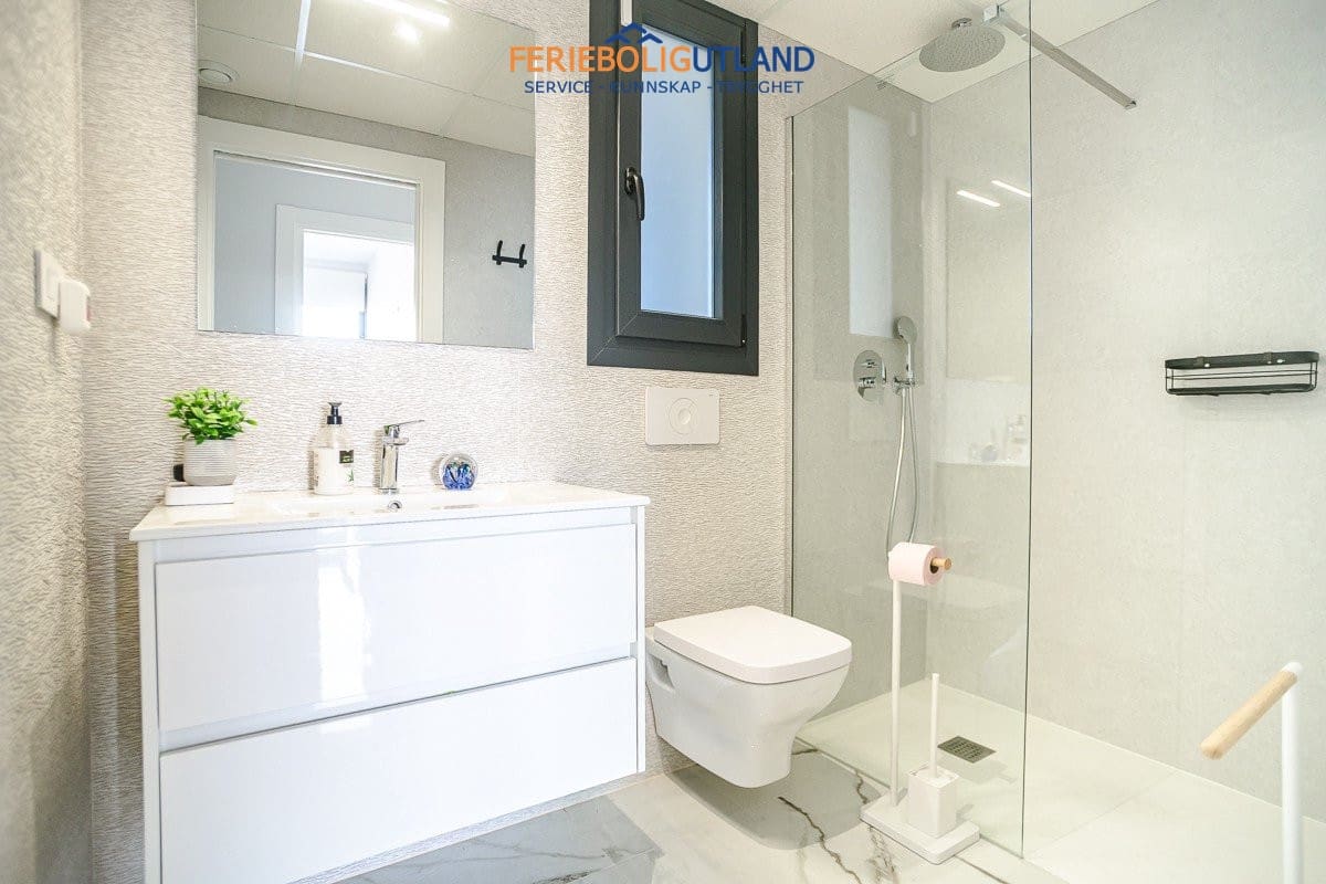 Ático de 2 habitaciones en Los Altos en venta con piscina garaje - 329.500 € (Ref: 10001161)