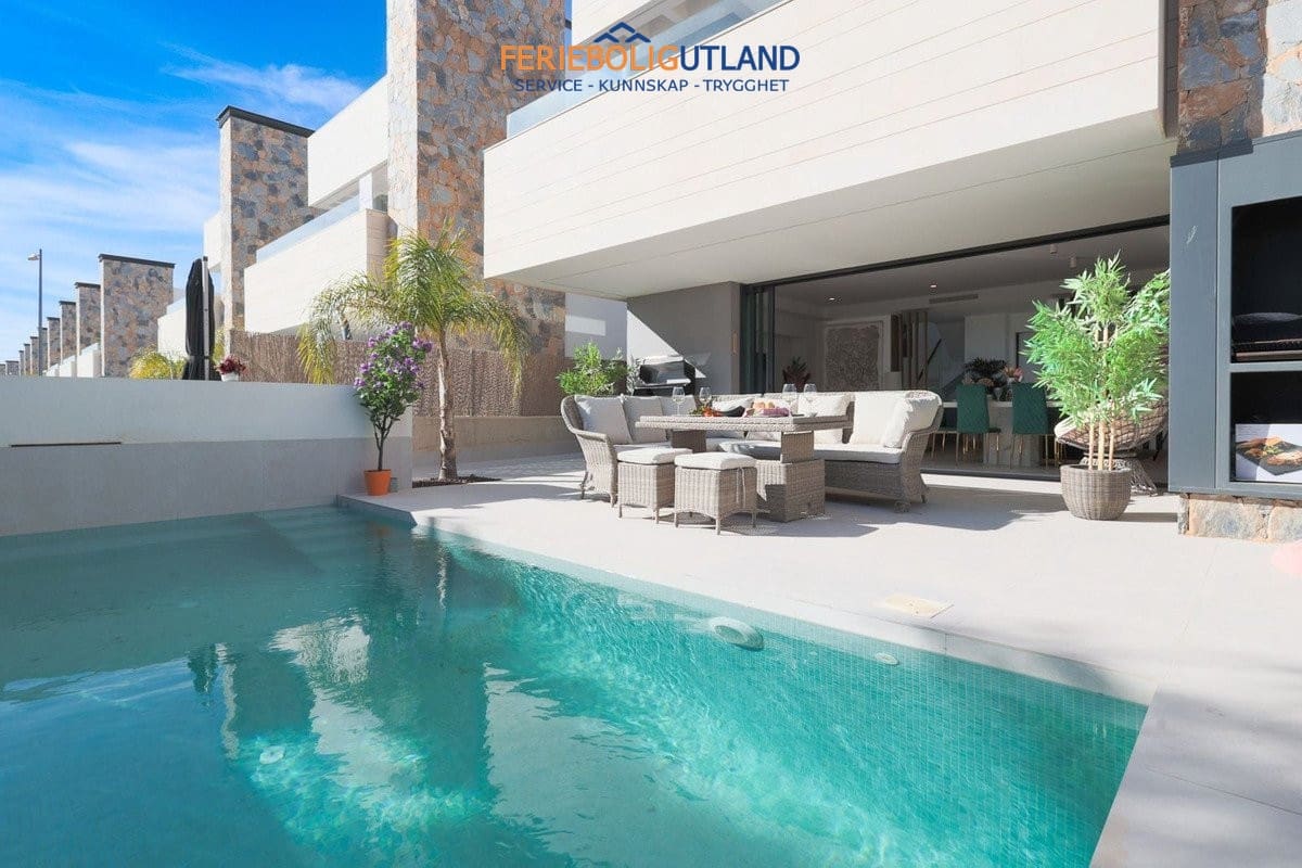4 Zimmer Villa zu verkaufen in Torre-Pacheco mit Pool - 645.000 € (Ref: 10001166)