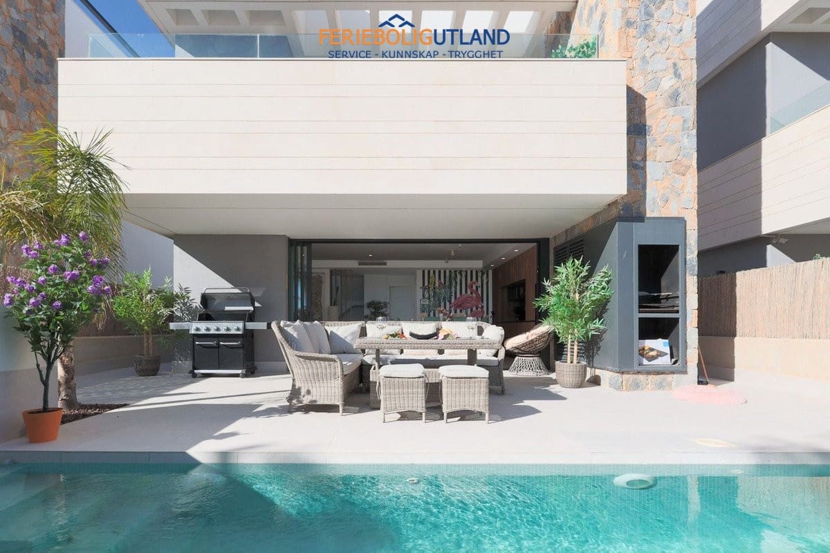 4 Zimmer Villa zu verkaufen in Torre-Pacheco mit Pool - 645.000 € (Ref: 10001166)