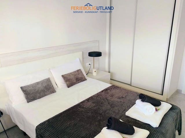 2 soveværelse Lejlighed til salg i Villamartin, Orihuela med swimmingpool garage - € 269.000 (Ref: 10006861)