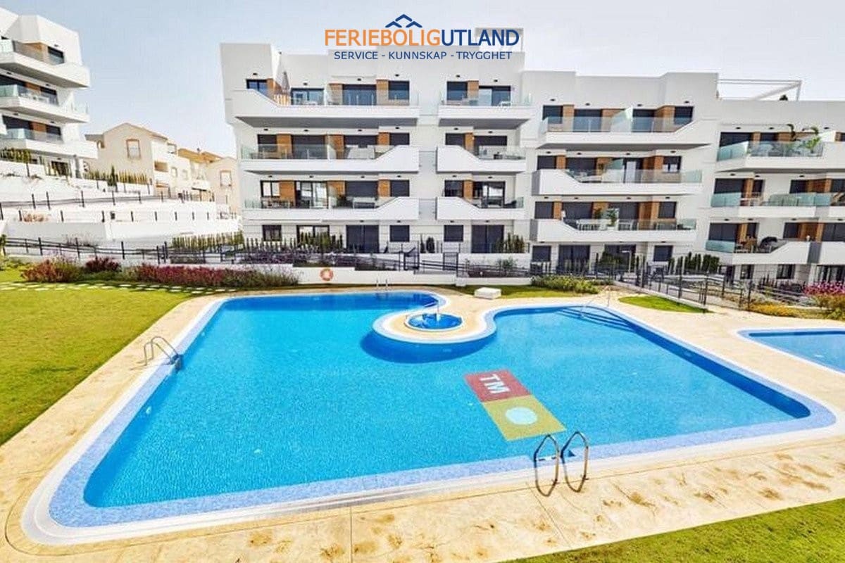 2 soveværelse Lejlighed til salg i Villamartin med swimmingpool garage - € 269.000 (Ref: 10006861)