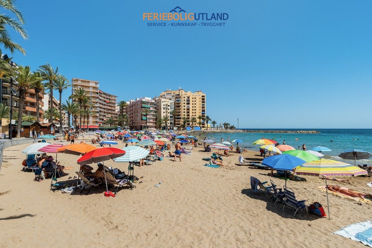 3 soveværelse Lejlighed til salg i Torrevieja med garage - € 475.000 (Ref: 10006864)