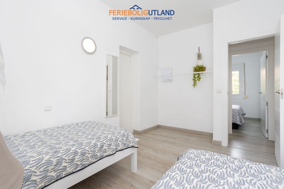 8 sypialnia Willa na sprzedaż w Campoamor z basenem - 1 250 000 € (Ref: 10006865)