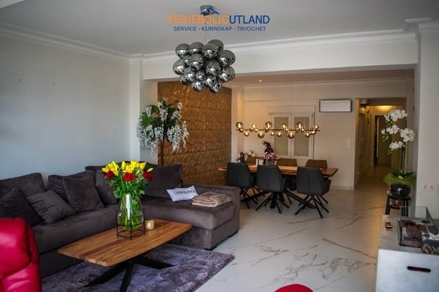 Apartamento de 2 habitaciones en Centro - Muelle Pesquero, Torrevieja en venta - 480.000 € (Ref: 10006866)