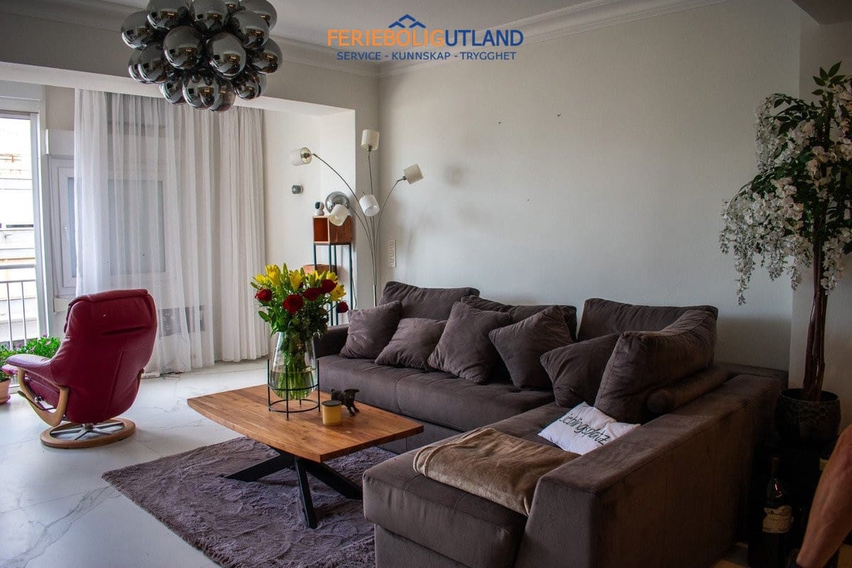 Apartamento de 2 habitaciones en Torrevieja en venta - 480.000 € (Ref: 10006866)