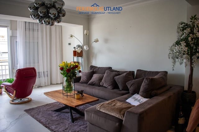 Apartamento de 2 habitaciones en Centro - Muelle Pesquero, Torrevieja en venta - 480.000 € (Ref: 10006866)