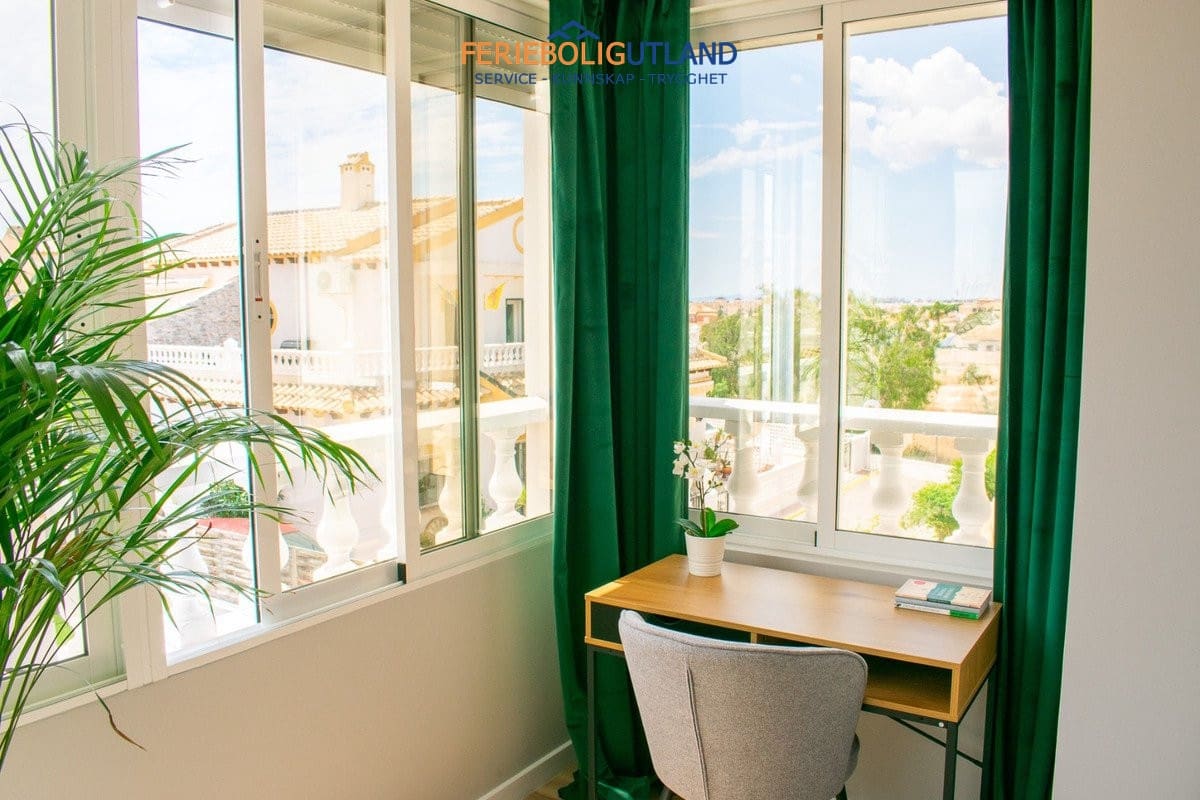 3 slaapkamer Huis te koop in Orihuela Costa met zwembad garage - € 277.900 (Ref: 10006867)