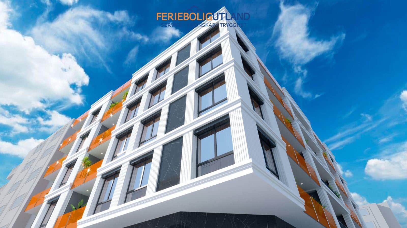 Apartamento de 2 habitaciones en Torrevieja en venta con piscina garaje - 349.000 € (Ref: 10006871)