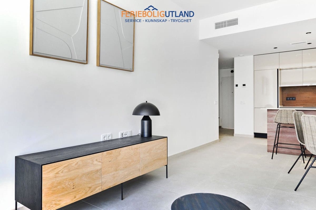 2 quarto Apartamento para venda em Torrevieja com piscina - 410 000 € (Ref: 10006875)