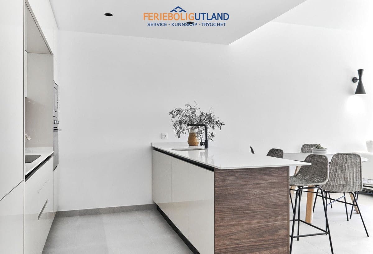 2 quarto Apartamento para venda em Torrevieja com piscina - 410 000 € (Ref: 10006875)