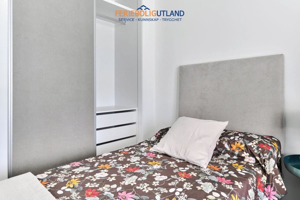 2 quarto Apartamento para venda em Torrevieja com piscina - 410 000 € (Ref: 10006875)
