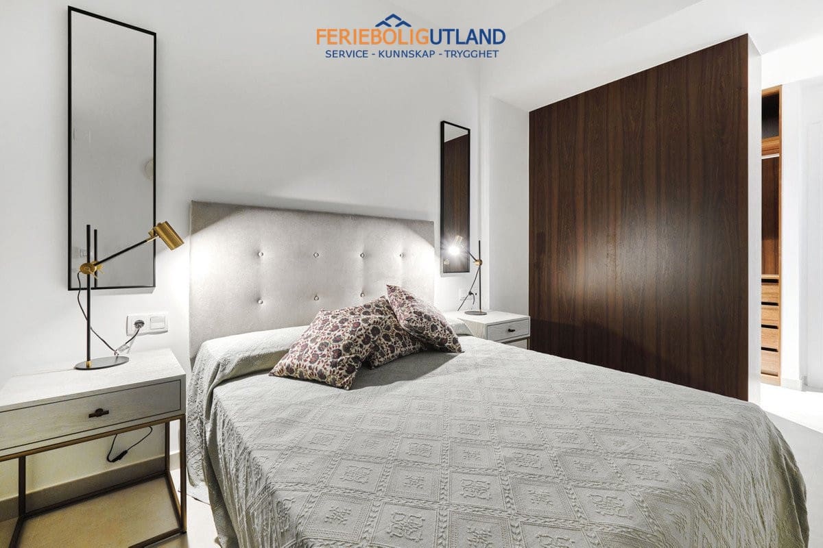 2 quarto Apartamento para venda em Torrevieja com piscina - 410 000 € (Ref: 10006875)