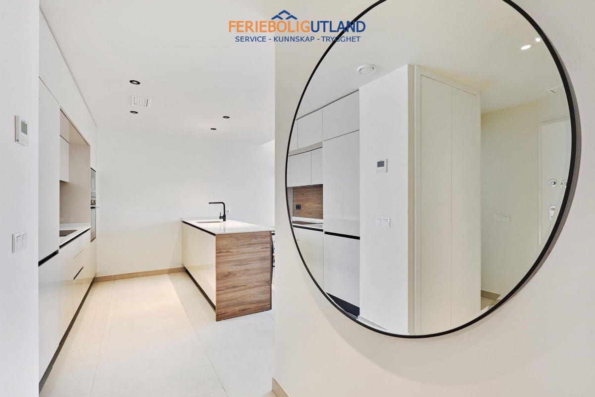 2 quarto Apartamento para venda em Torrevieja com piscina - 410 000 € (Ref: 10006875)