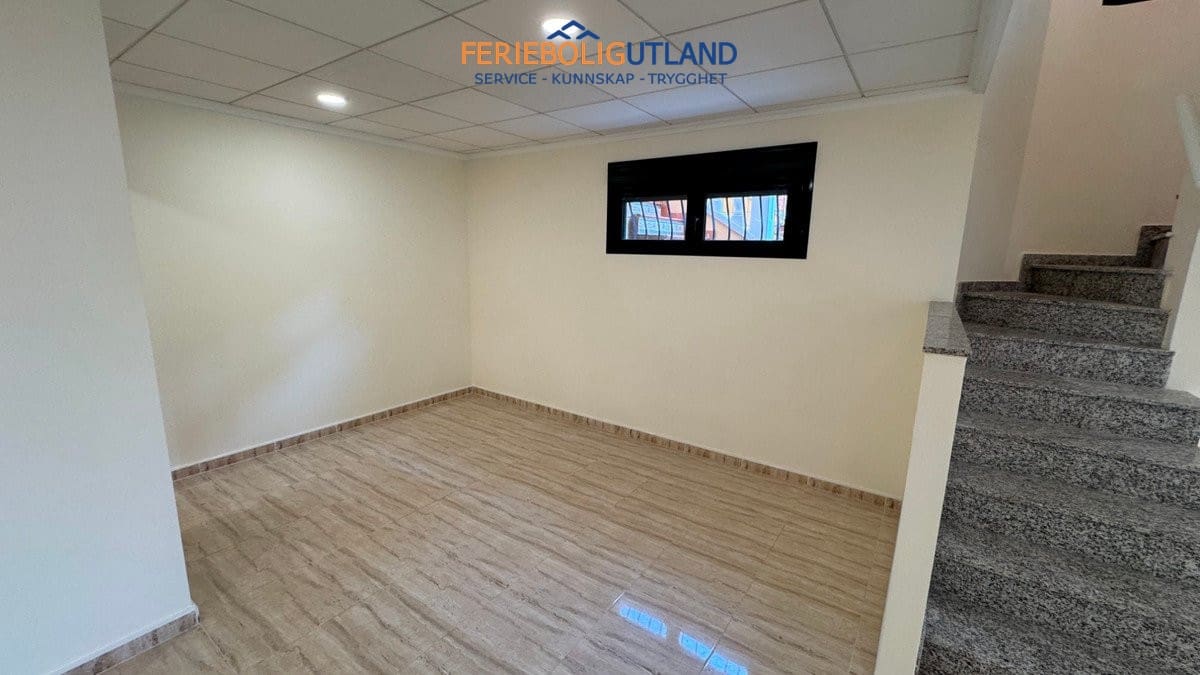 Chalet de 3 habitaciones en Ciudad Quesada en venta con piscina garaje - 295.000 € (Ref: 10006876)