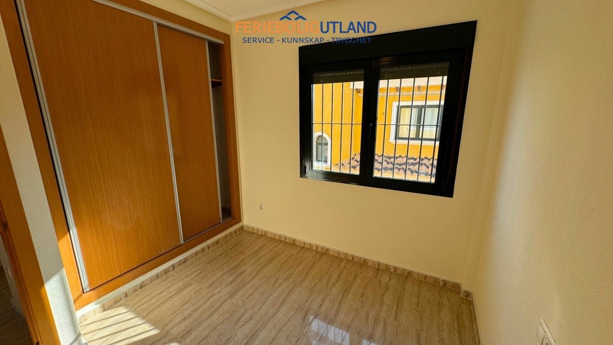 Chalet de 3 habitaciones en Ciudad Quesada en venta con piscina garaje - 295.000 € (Ref: 10006876)