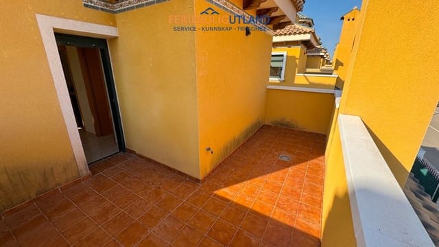 Chalet de 3 habitaciones en Ciudad Quesada, Rojales en venta con piscina garaje - 295.000 € (Ref: 10006876)