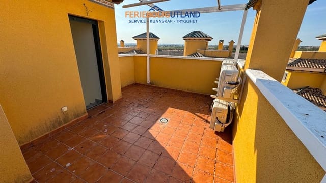 Chalet de 3 habitaciones en Ciudad Quesada, Rojales en venta con piscina garaje - 295.000 € (Ref: 10006876)
