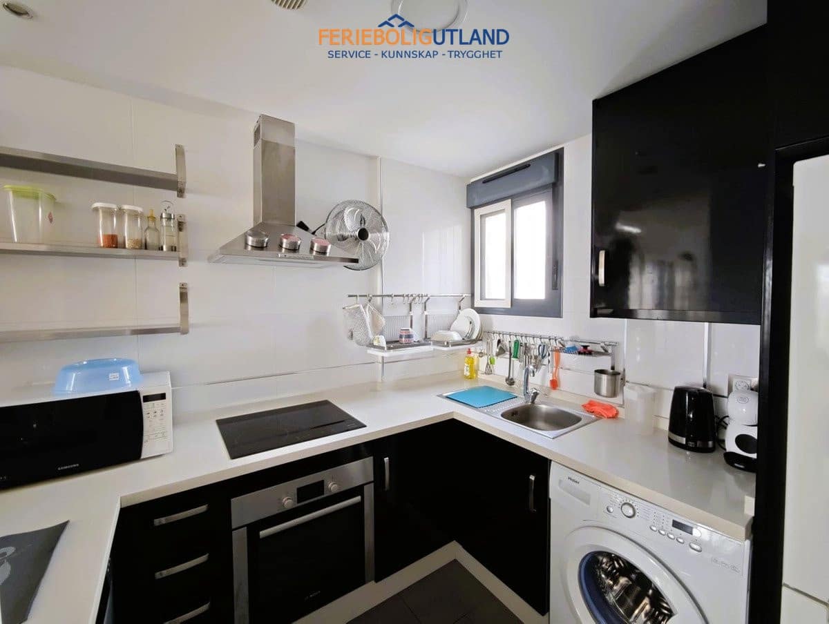 2 slaapkamer Appartement te koop in Playa Flamenca met zwembad garage - € 267.500 (Ref: 10006877)