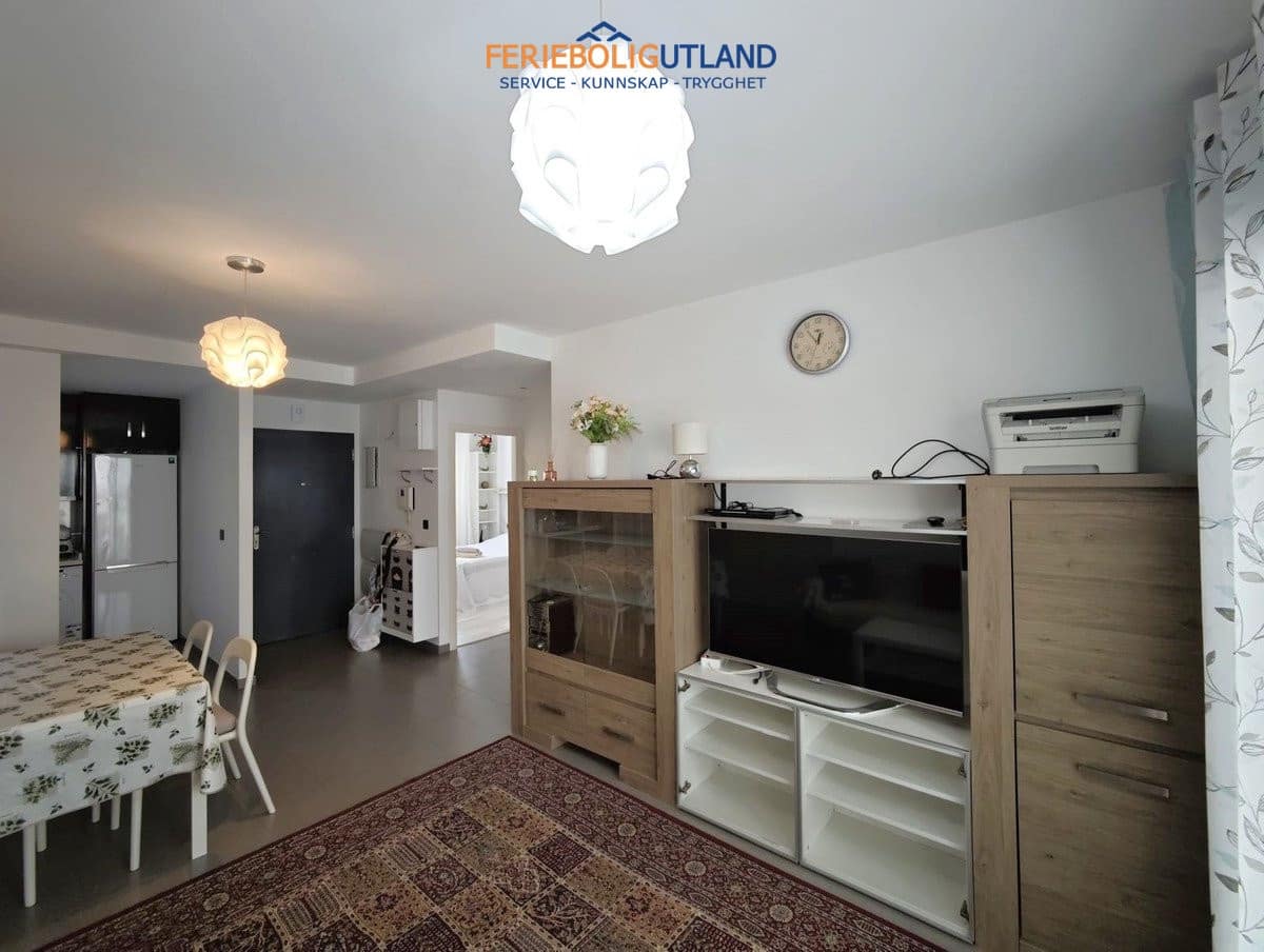 2 slaapkamer Appartement te koop in Playa Flamenca met zwembad garage - € 267.500 (Ref: 10006877)