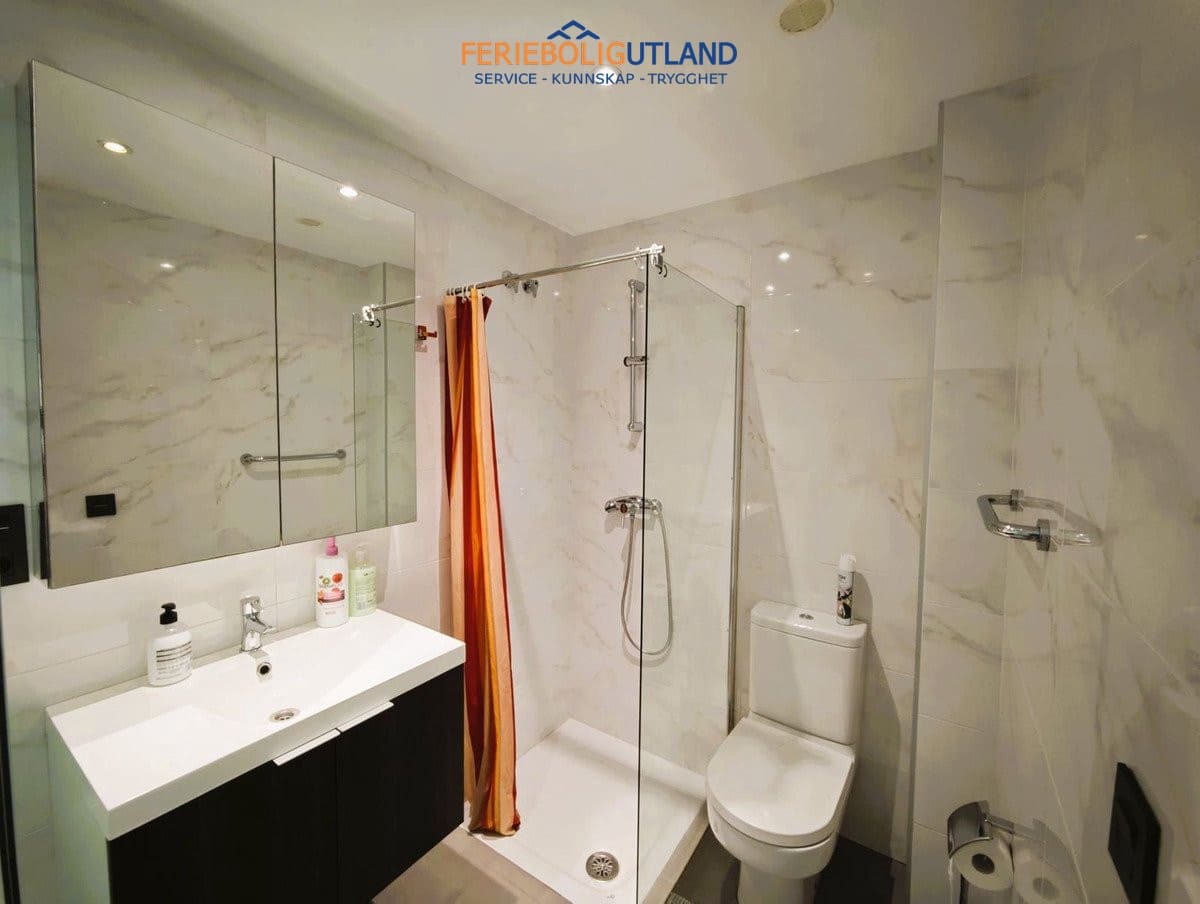 2 slaapkamer Appartement te koop in Playa Flamenca met zwembad garage - € 267.500 (Ref: 10006877)
