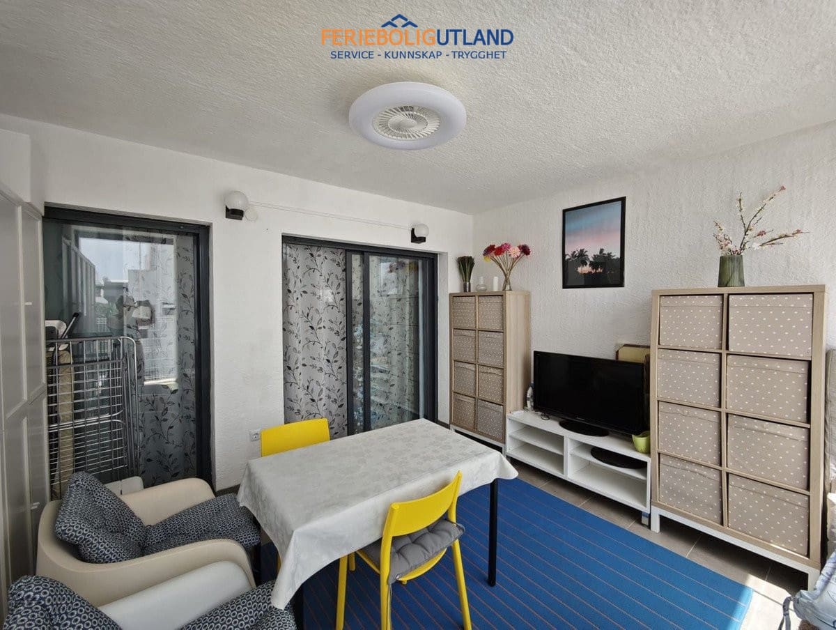 2 slaapkamer Appartement te koop in Playa Flamenca met zwembad garage - € 267.500 (Ref: 10006877)