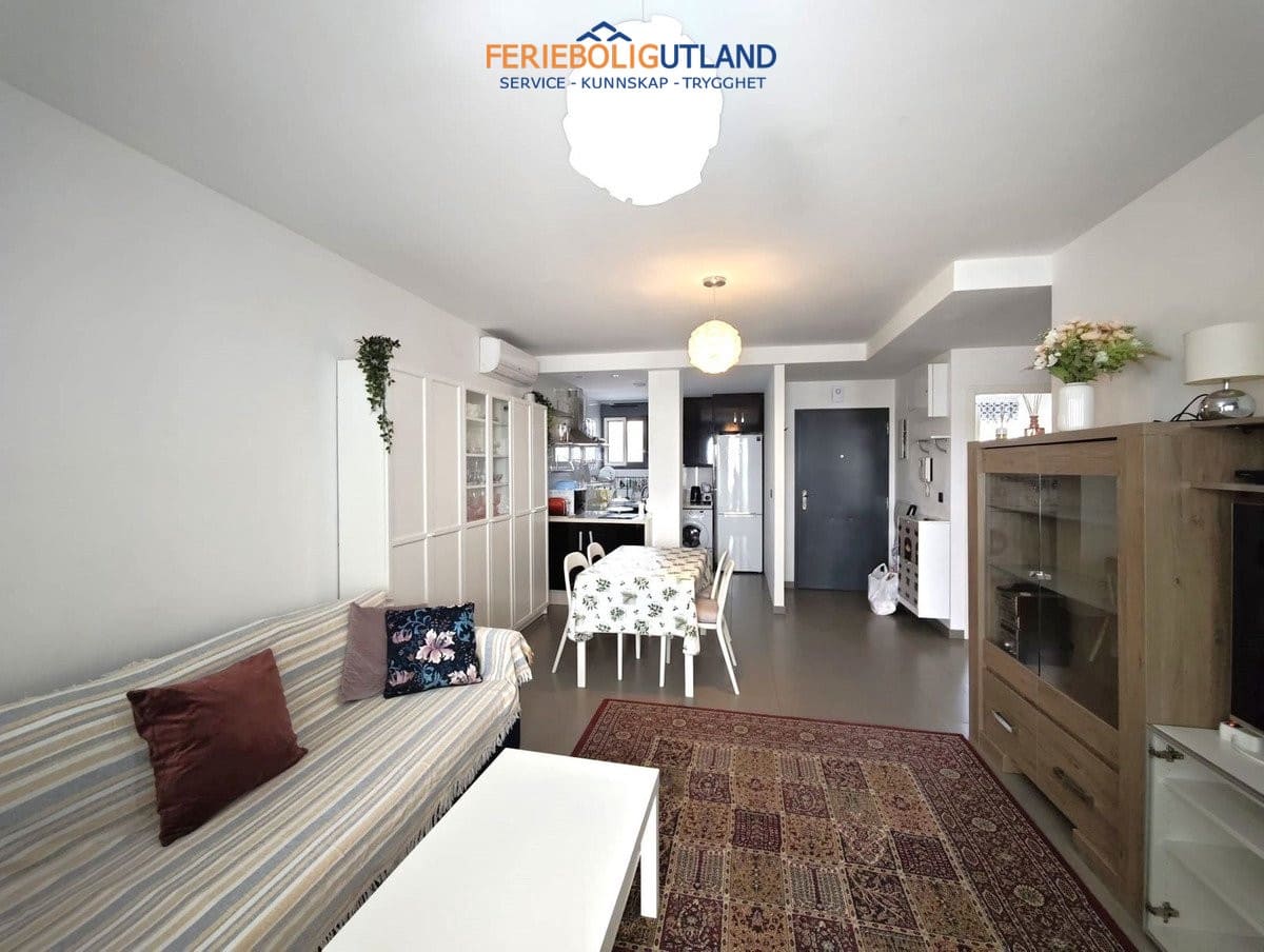2 slaapkamer Appartement te koop in Playa Flamenca met zwembad garage - € 267.500 (Ref: 10006877)