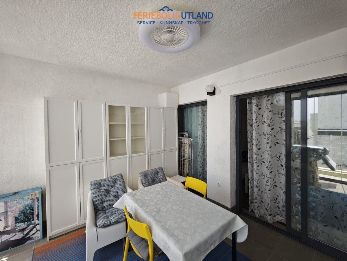 2 slaapkamer Appartement te koop in Playa Flamenca met zwembad garage - € 267.500 (Ref: 10006877)