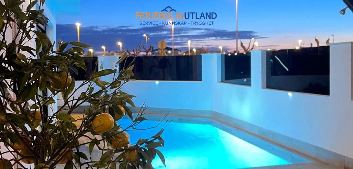 2 bedroom Villa for sale in San Pedro del Pinatar with pool garage - € 495,000 (Ref: 10006878)