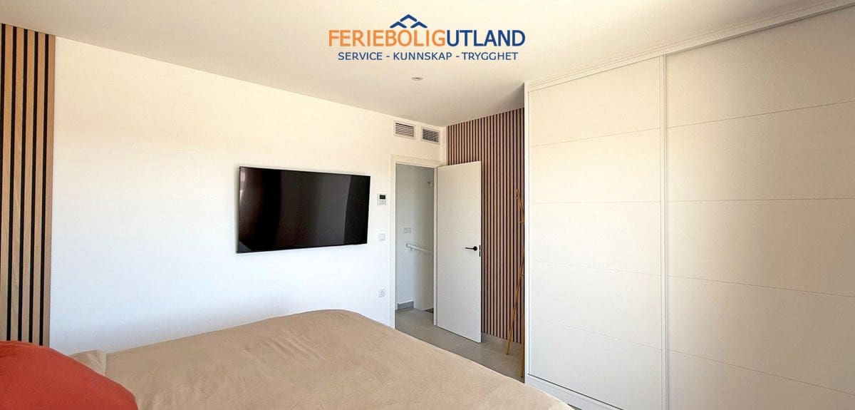 2 bedroom Villa for sale in San Pedro del Pinatar with pool garage - € 495,000 (Ref: 10006878)