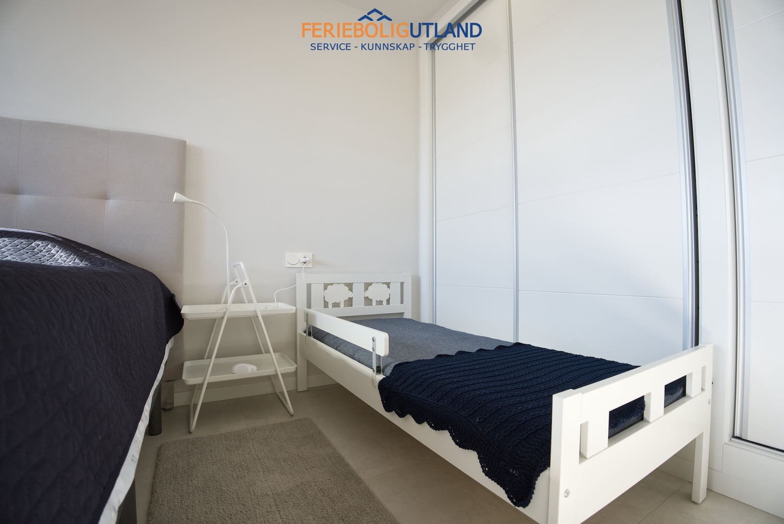 4 soveværelse Byhus til salg i San Pedro del Pinatar med swimmingpool garage - € 342.000 (Ref: 10006879)
