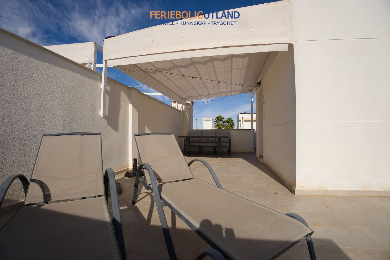 4 soveværelse Byhus til salg i San Pedro del Pinatar med swimmingpool garage - € 342.000 (Ref: 10006879)