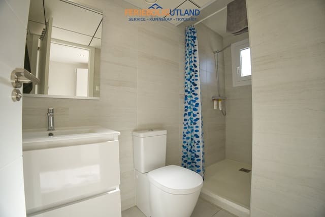 4 soveværelse Byhus til salg i San Pedro del Pinatar ciudad, San Pedro del Pinatar med swimmingpool garage - € 342.000 (Ref: 10006879)