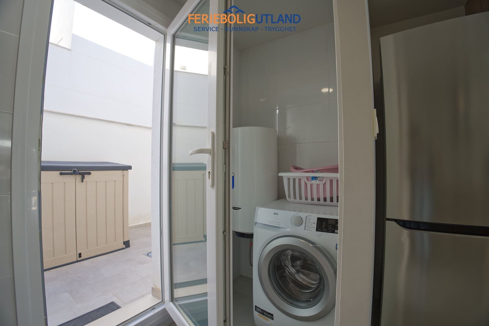 4 soveværelse Byhus til salg i San Pedro del Pinatar med swimmingpool garage - € 342.000 (Ref: 10006879)