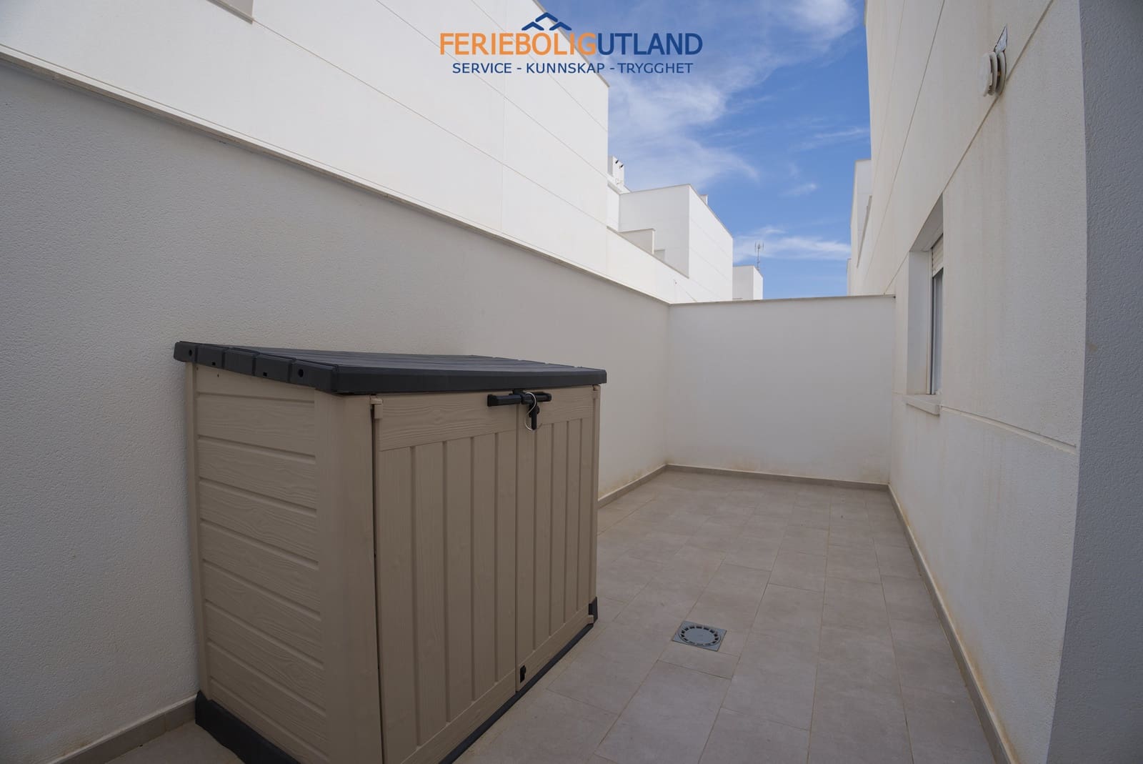 4 soveværelse Byhus til salg i San Pedro del Pinatar med swimmingpool garage - € 342.000 (Ref: 10006879)
