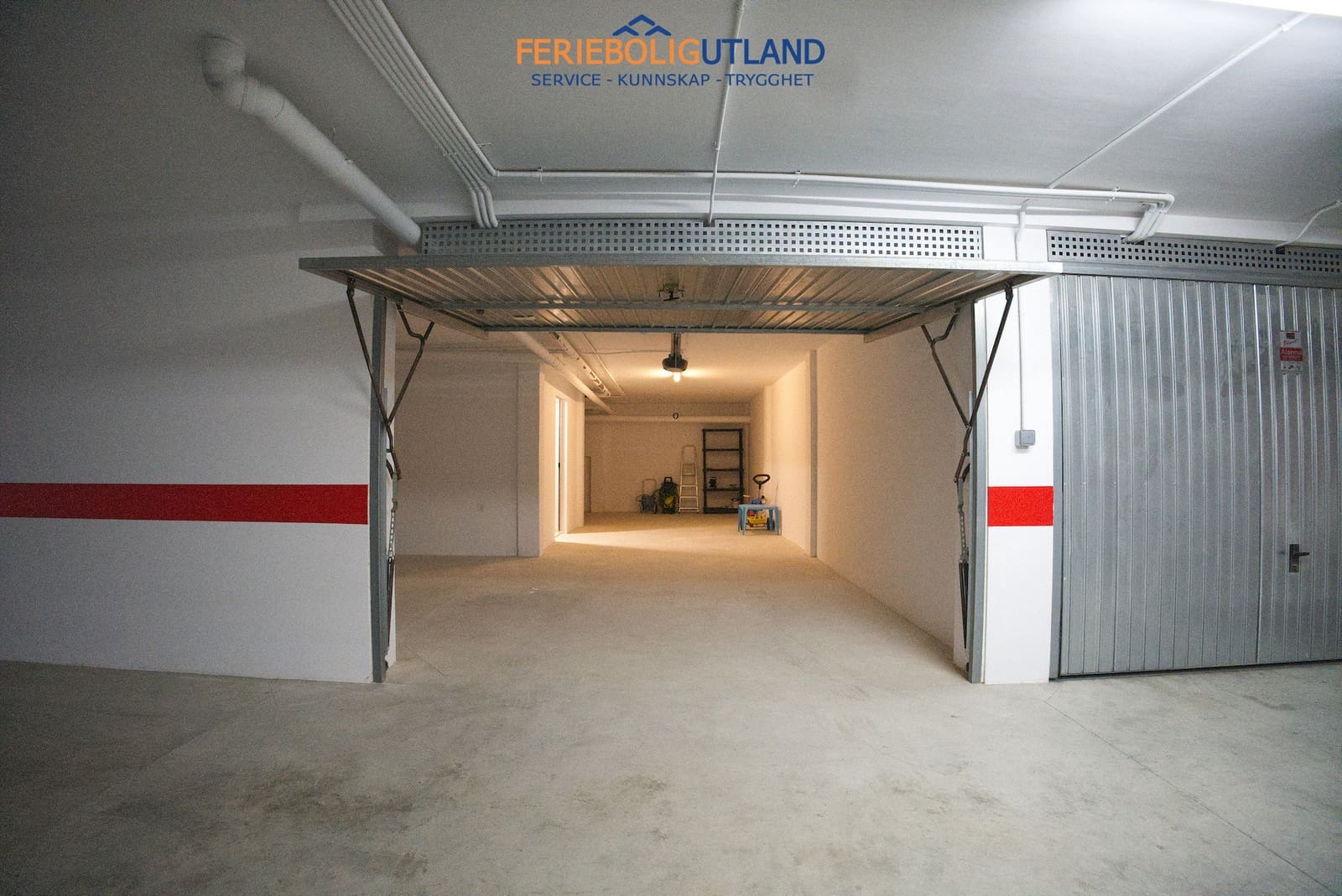 4 soveværelse Byhus til salg i San Pedro del Pinatar med swimmingpool garage - € 342.000 (Ref: 10006879)