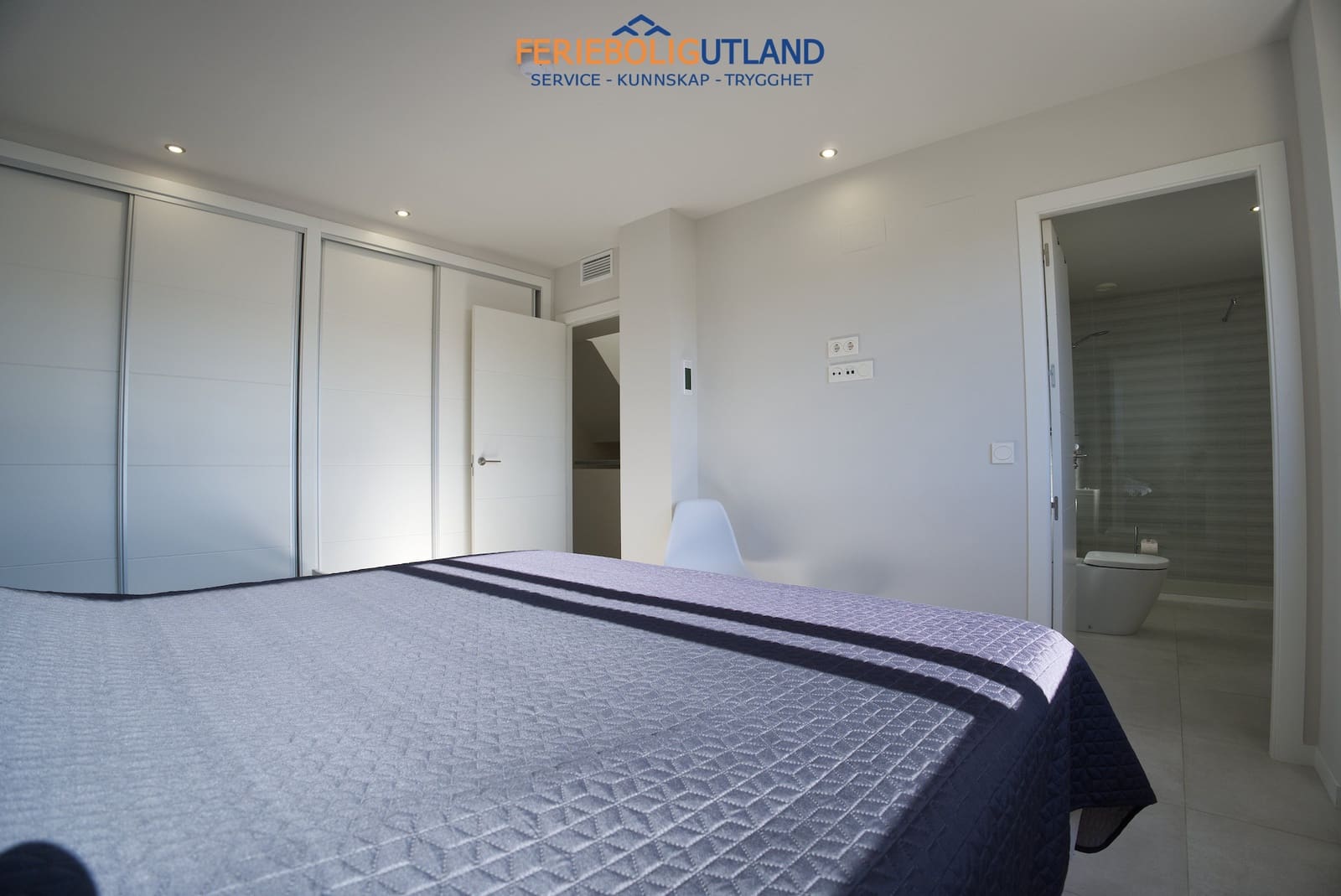 4 soveværelse Byhus til salg i San Pedro del Pinatar med swimmingpool garage - € 342.000 (Ref: 10006879)