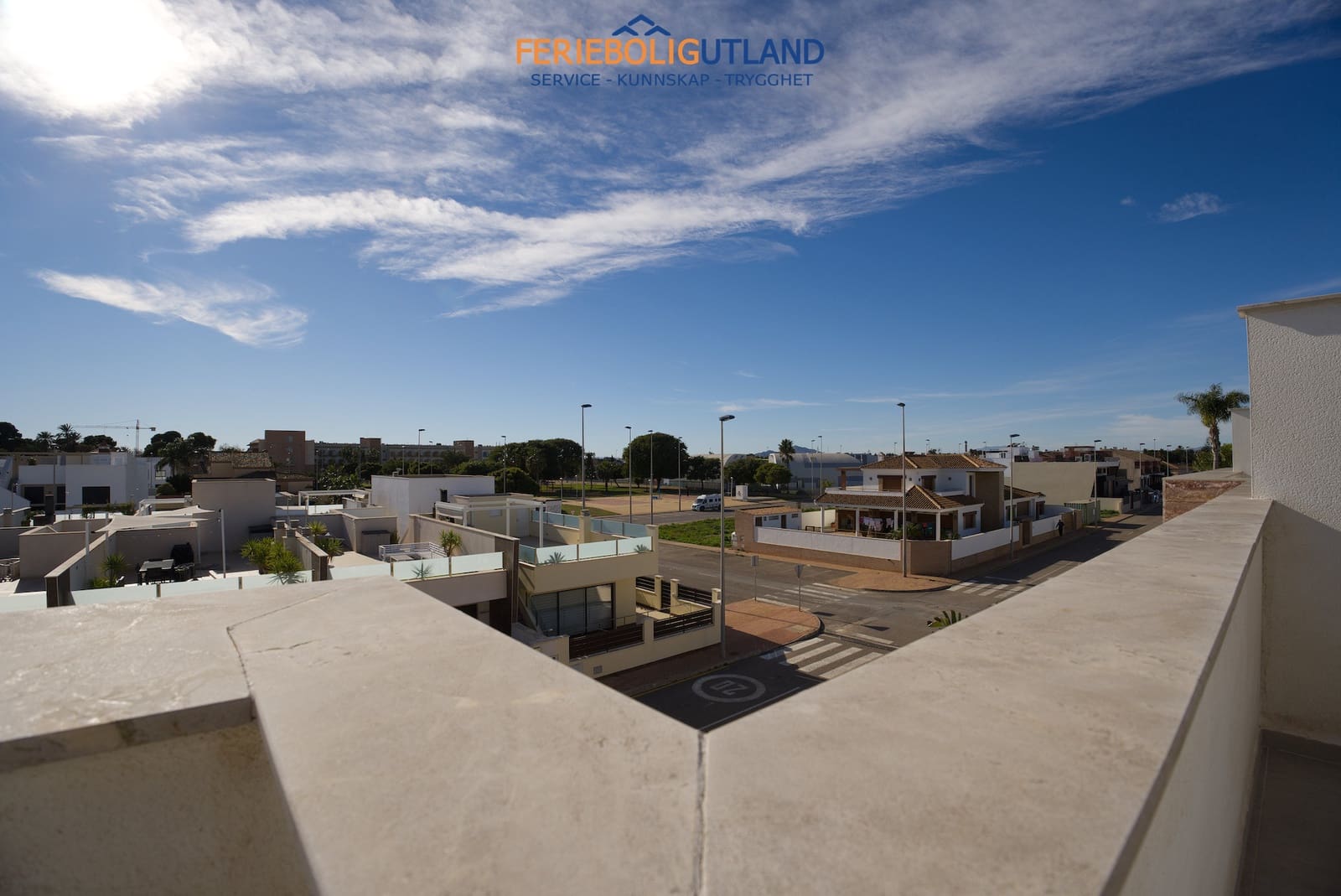 4 soveværelse Byhus til salg i San Pedro del Pinatar med swimmingpool garage - € 342.000 (Ref: 10006879)