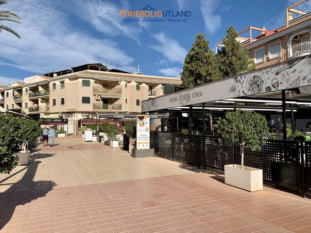 Chalet de 3 habitaciones en Los Narejos, Los Alcázares en venta con piscina garaje - 659.000 € (Ref: 10006882)